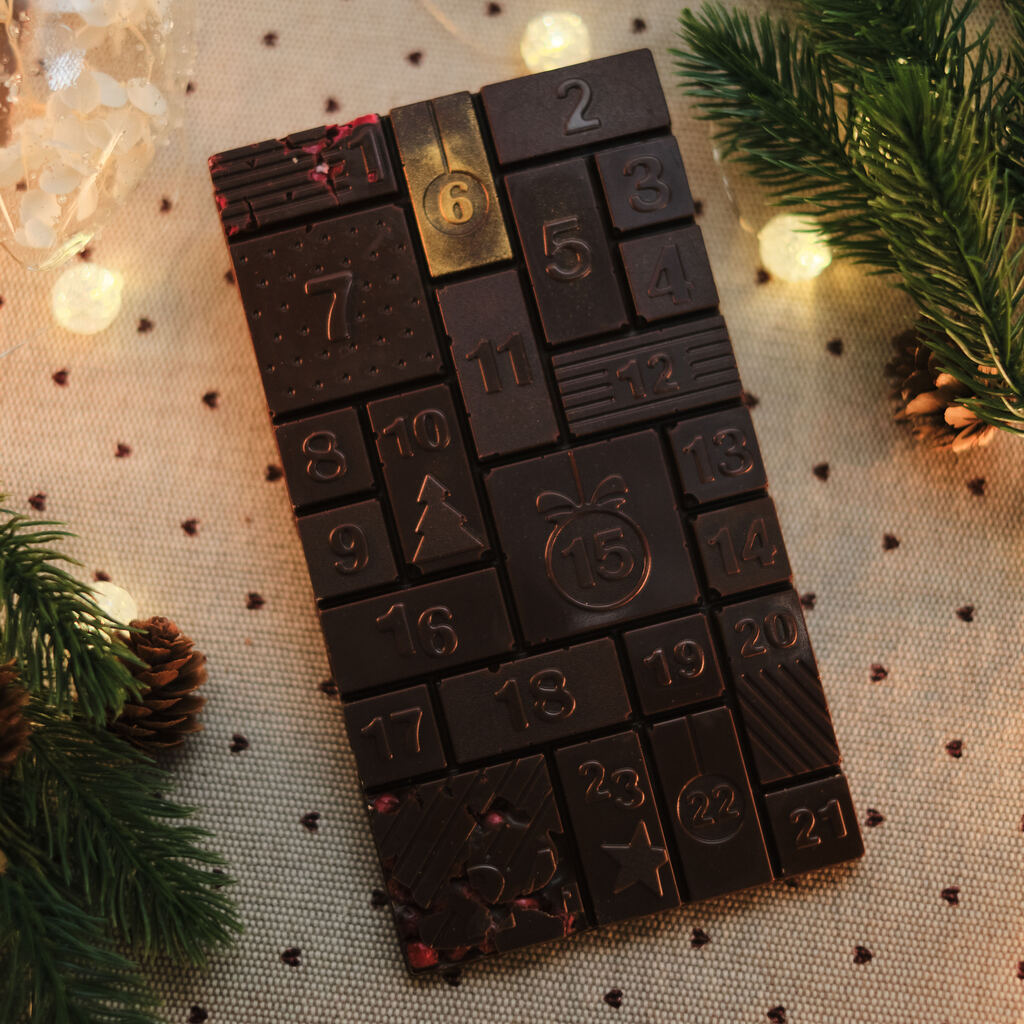 Tume šokolaaditahvel ADVENDIKALENDER marjade ja pähklitega